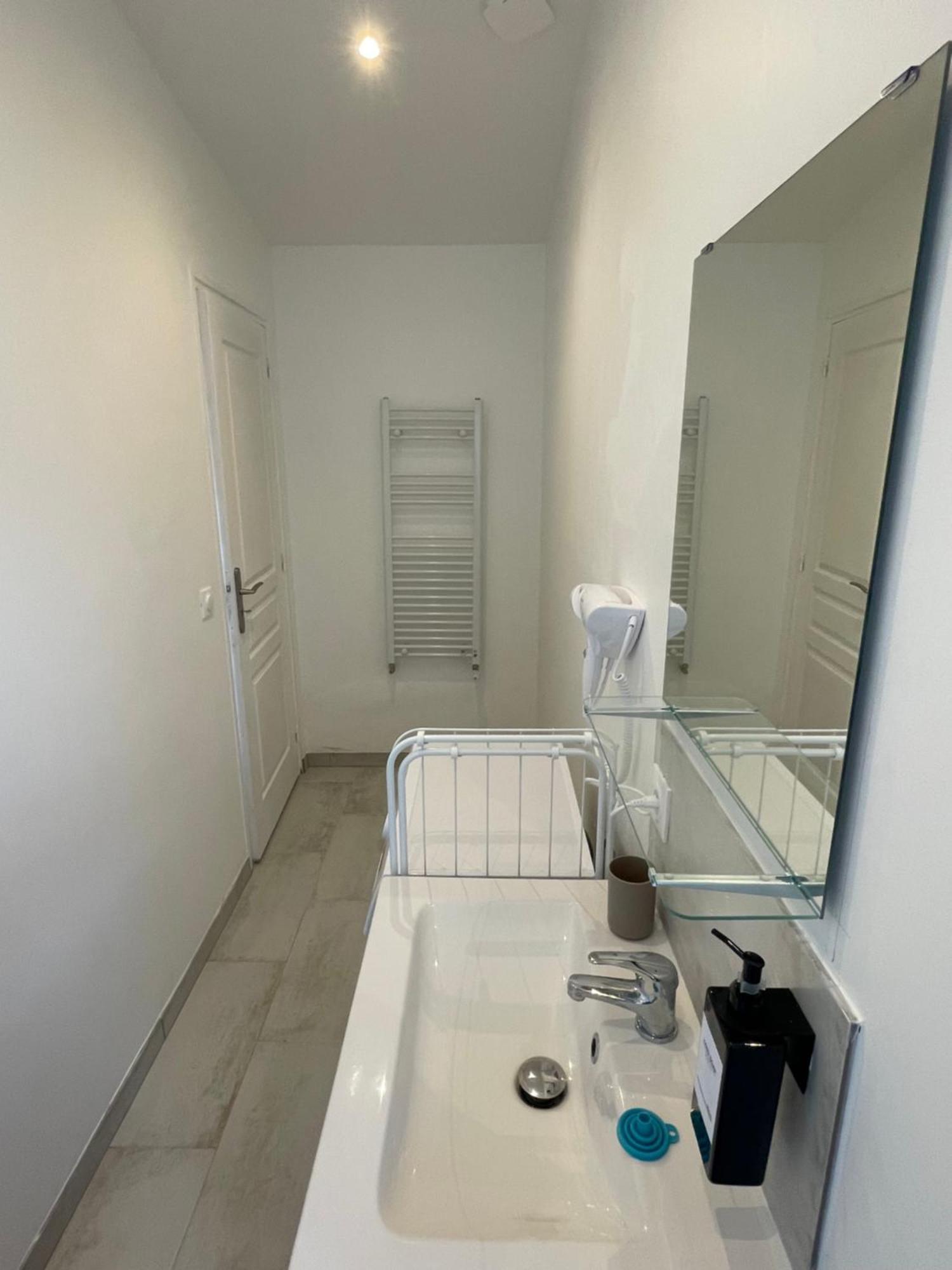Massy Appart Hotel Екстер'єр фото